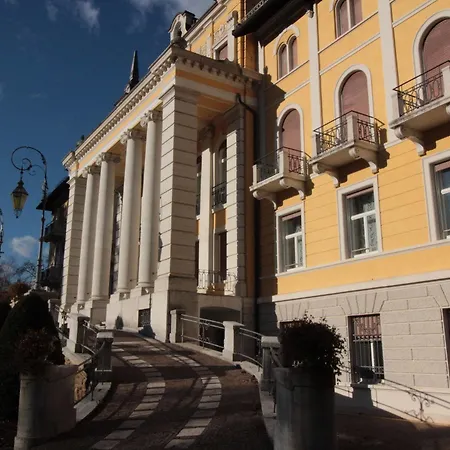 Hotel Grand Imperial 4*