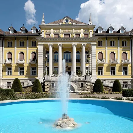 Grand Imperial Hotel 4*