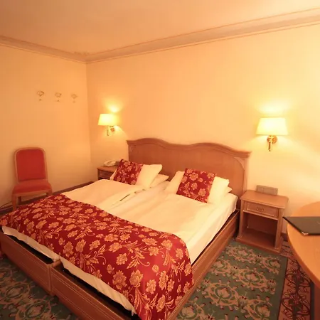 Grand Imperial 4*