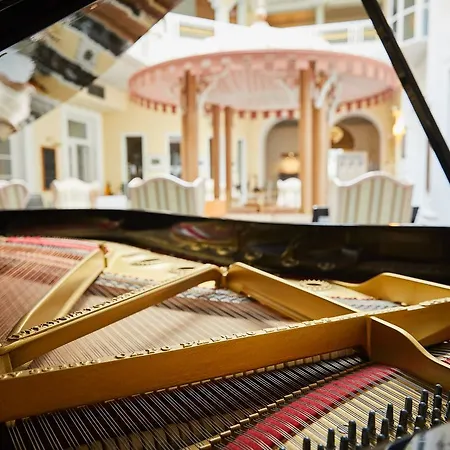 Hotel Grand Imperial Levico Terme